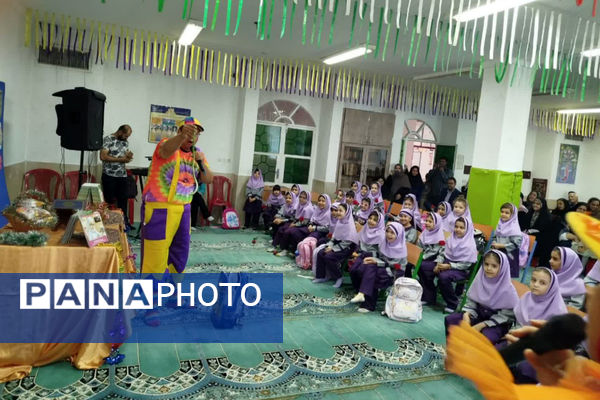 شروعی تازه با جشن شکوفه‌ها در دبستان حاج رحیم خالصی