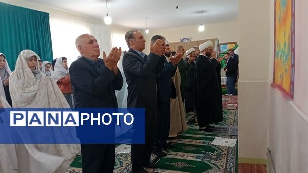 قاب اقامه نماز در مدارس اهر