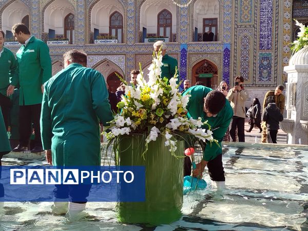 مشهد مقدس در تب‌وتاب جشن ولادت نخستین امام شیعیان  