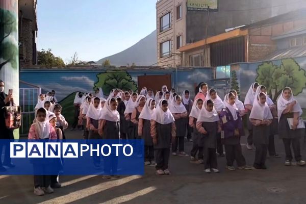 مراسم بزرگداشت ولادت حضرت زینب (س) و تجلیل از اولیای پرستار در دبستان ولیعصر و بهار معرفتِ شهرستانفیروزکوه