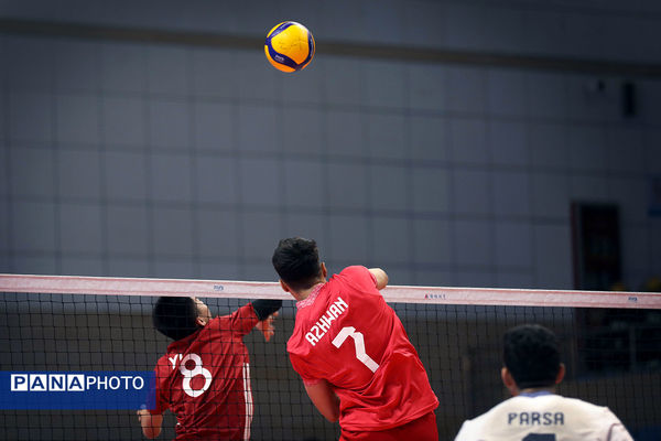 مسابقات دانش‌آموزی والیبال زیر 15 سال قهرمانی جهان (ایران - چین )