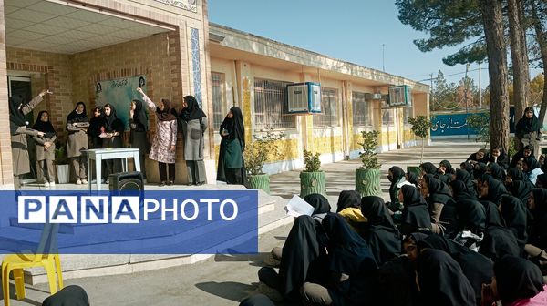 اجرای آزمایشات جذاب علوم در کاشمر