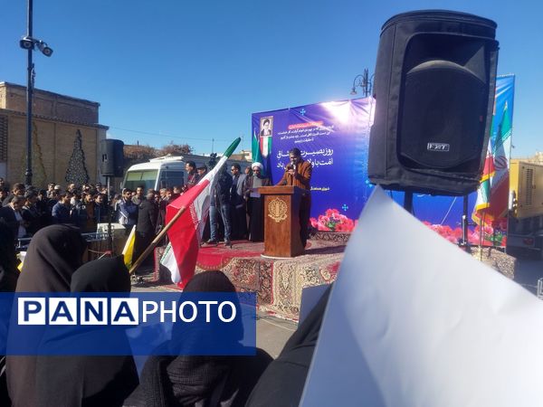 نهم دی تجلی غرور و اراده مردم ایران