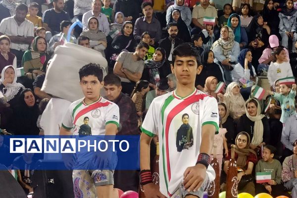 برگزاری جشن بزرگ هفته جهانی کودک در قبله تهران
