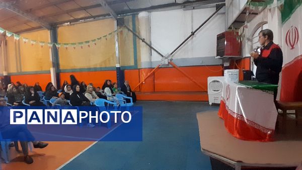  اولین جلسه مدرسه و انتخابات انجمن اولیا و مربیان 