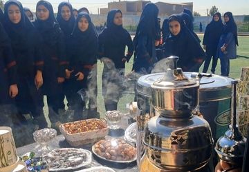 برپایی موکب فاطمی در دبیرستان شهید خسروی زارچ هم‌زمان با ایام فاطمیه