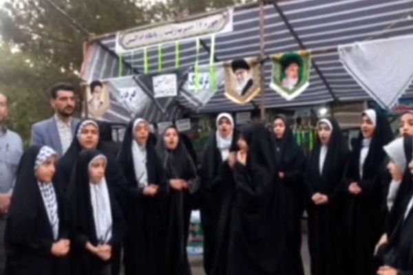 نمایشگاه عفاف و حجاب در شهرستان سلماس