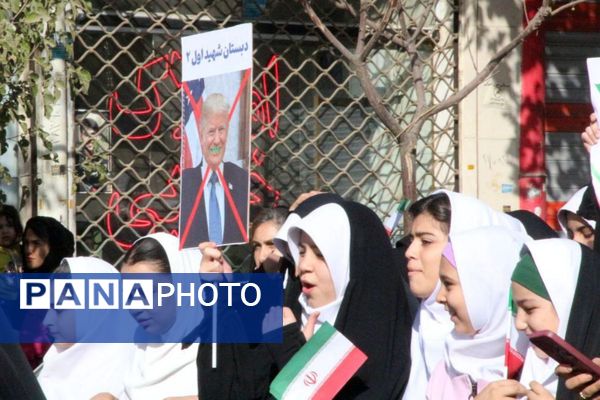 فریاد استکبارستیزی در قیامدشت طنین‌انداز شد