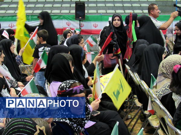 وحدت اهل تسنن و تشیع در اجتماع عظیم زینبیون سنندج