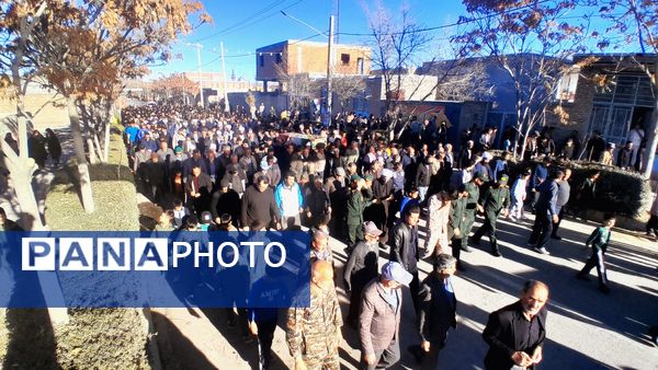 تشییع و تدفین شهید گمنام در شهر غلامان 