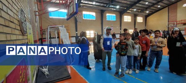 مسابقات استعدادیابی رابطین دارت در سالن زینبیه شهرستان شیروان