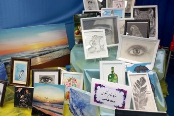 نمایشگاه دست سازه های هنری دختران آفتاب در سازمان فرهنگی شهرداری اسلامشهر