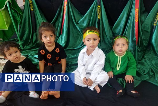 زمزمهٔ مادرانه، عهدی دوباره با علی‌اصغر (ع)