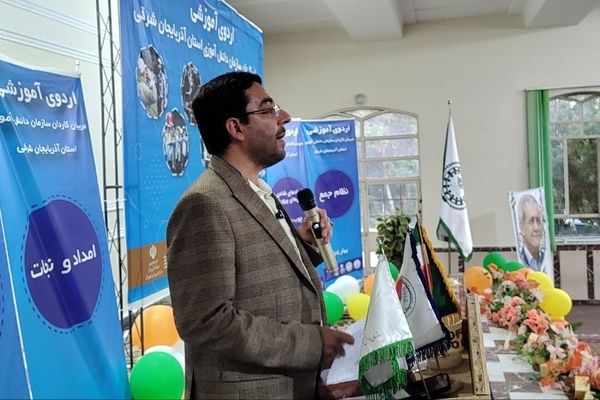 مدارس، نهادهای اجتماعی با نقشی فراتر از آموزش هستند