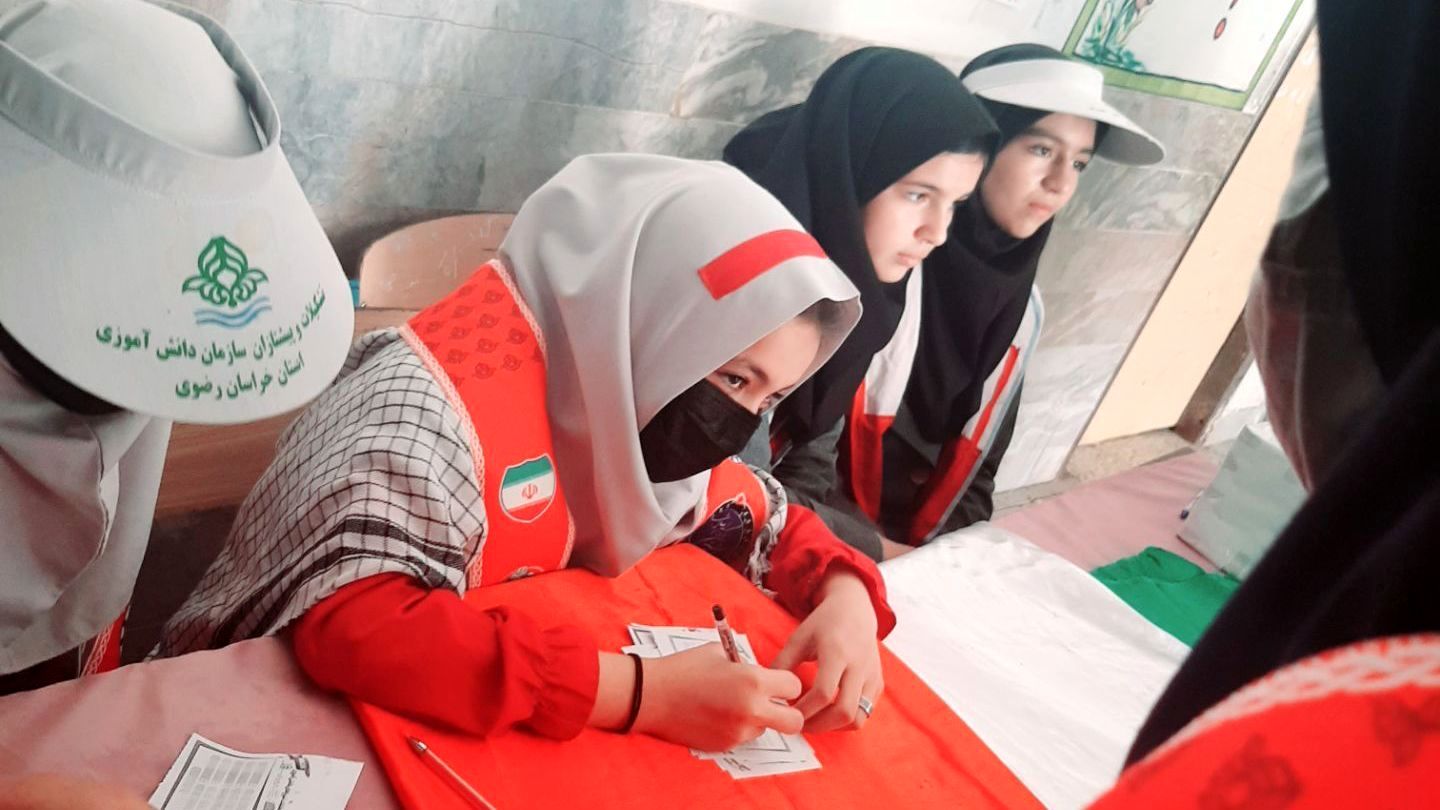 انتخابات شورای دانش آموزی در دبستان حضرت رقیه 2 ؛ صدای دانش‌آموزان برای آینده‌ای بهتر