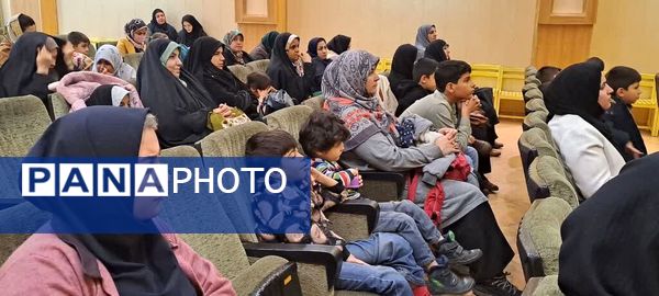 حضور کودکان البرزی در جشن «پرواز تا ثریا»