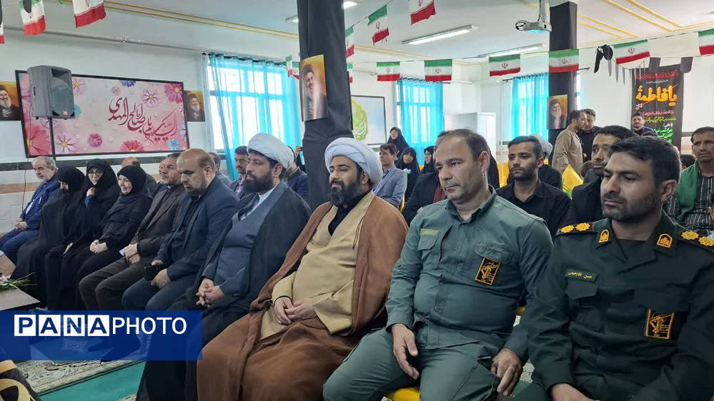 آیین افتتاح طرح توسعه سه کلاسه دبستان شهید مفتح روستای صرم