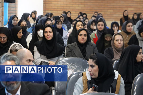 افتتاح ۷۰ کلاس درس بازسازی‌شده و راه‌اندازی دبیرستان دخترانه «میهن» در اسلامشهر