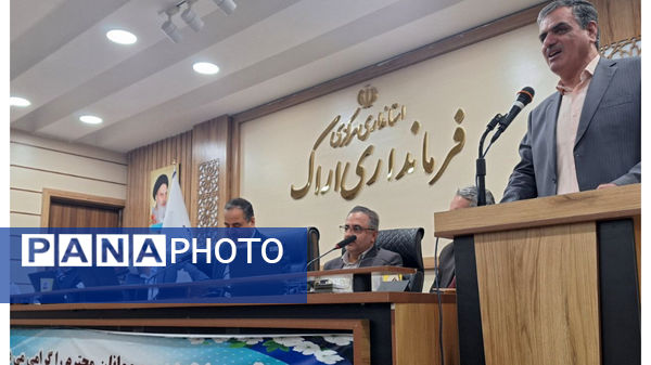 بررسی مسائل جامعه کار و تولید در نشست ویژه تشکل‌های کارگری با فرماندار اراک