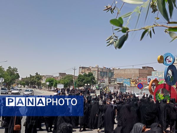 تعزیه خوانی عاشورا در روستای برزنون