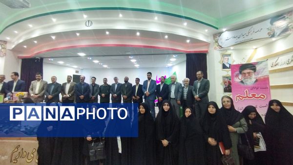 برگزاری برنامه شب شعر در شهرستان خلیل‌آباد