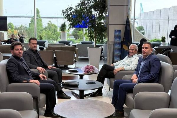  مدیر سمینار‌های داوری فدراسیون جهانی جودو وارد تهران شد