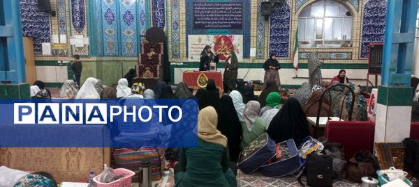 دروازه‌های آسمان بر معتکفین روز اول گشوده شد