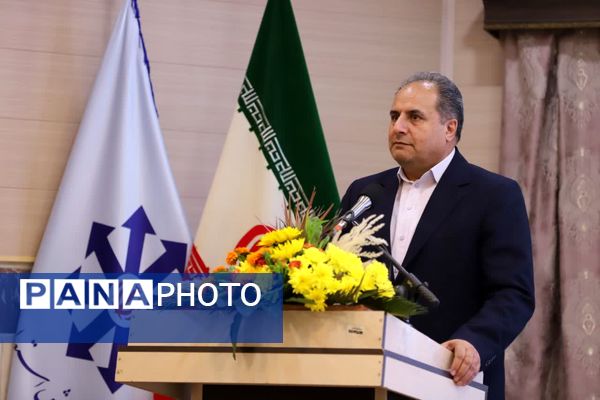 آیین بهره‌برداری از پروژه‌های عمرانی مرکز آموزشی استعدادهای درخشان شهید مدنی تبریز