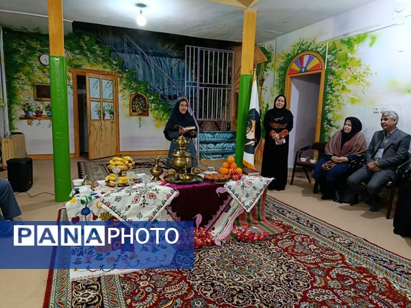 جشن یلدا در دبیرستان نمونه اندیشه 