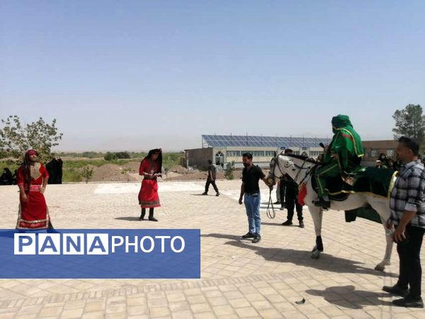 تعزیه‌خوانی اباعبدالله الحسین در روز عاشورای حسینی در روستای نقاب