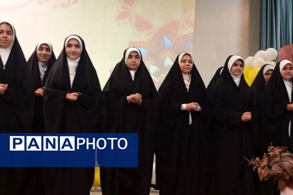 جشن میلاد حضرت زهرا(س) و روز مادر دبیرستان ریحانه النبی باقرشهر 