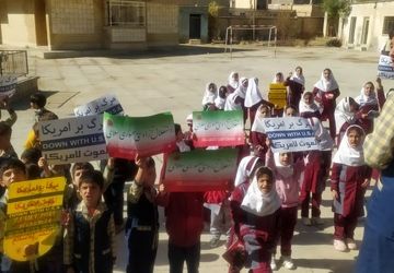 ۱۳ آبان در مدرسه ما؛ قدم‌هایی کوچک با قلب‌هایی بزرگ