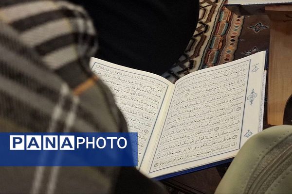 دانش آموزان نورانی حاضر در محفل