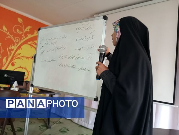 دومین  کارگاه آموزشی خبرنگاری در کانون مهر تابان