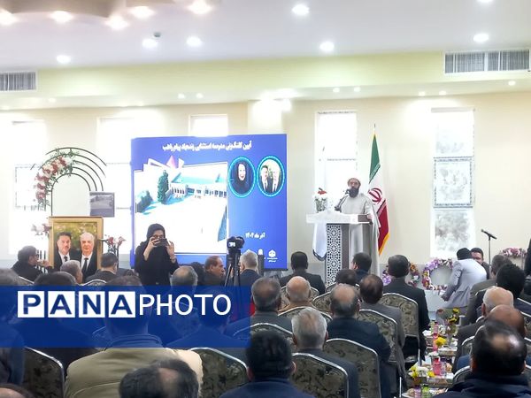 کلنگ نخستین مدرسه زنده‌یاد پیام راهب در قمصر به زمین زده شد