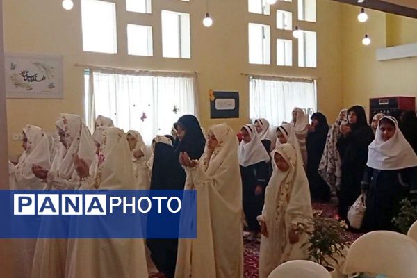 برگزاری مراسم افتتاحیه نمازخانه و طرح مصباح الهدی در دبستان مهندس وحید کیهانی ناحیه یک شهرری