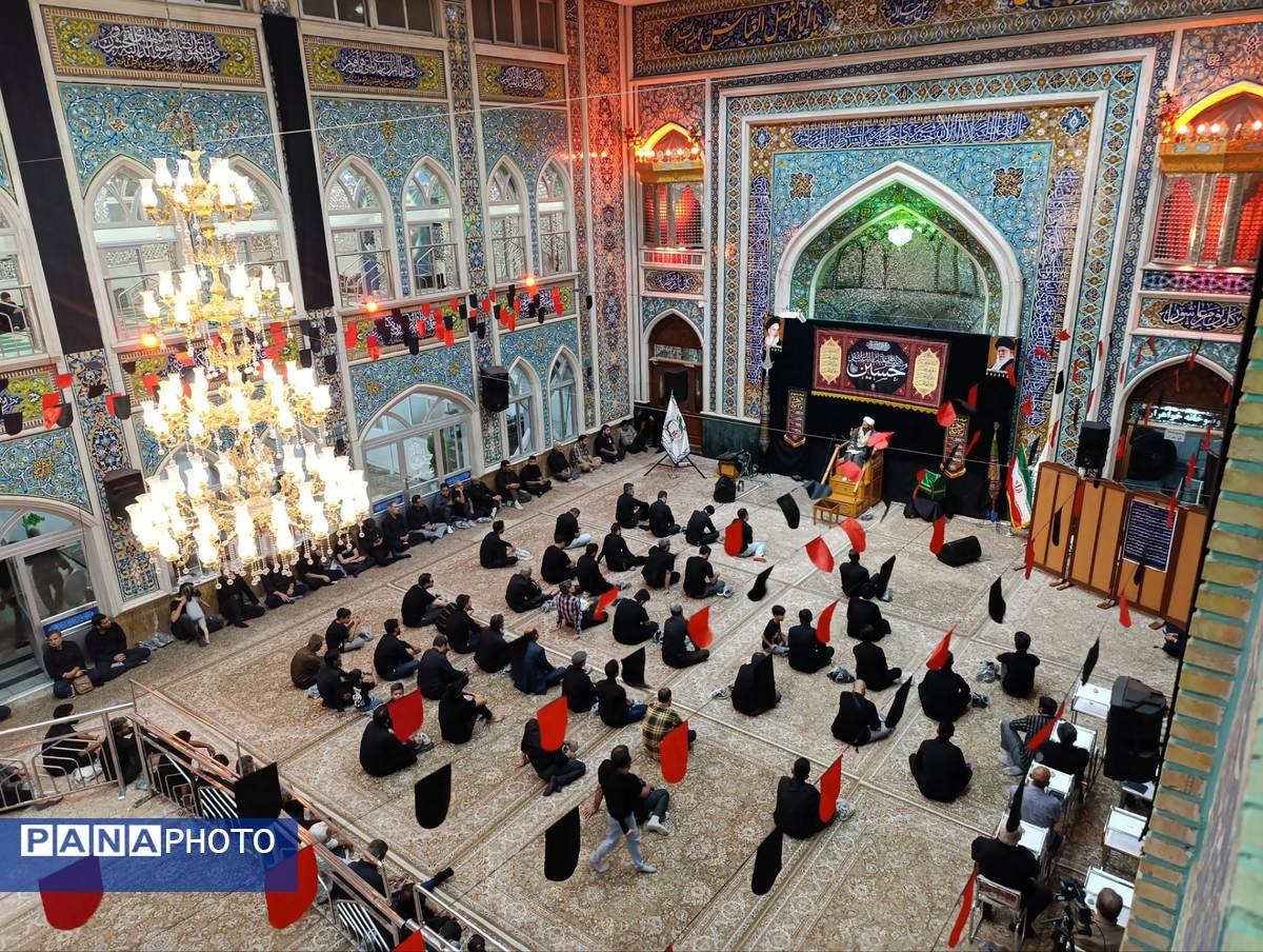 مراسم عزاداری امام حسین (ع) در شب تاسوعای حسینی