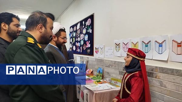 یادواره شهدای دبستان شاهد بنت‌الحسین تبریز با عطر فاطمی