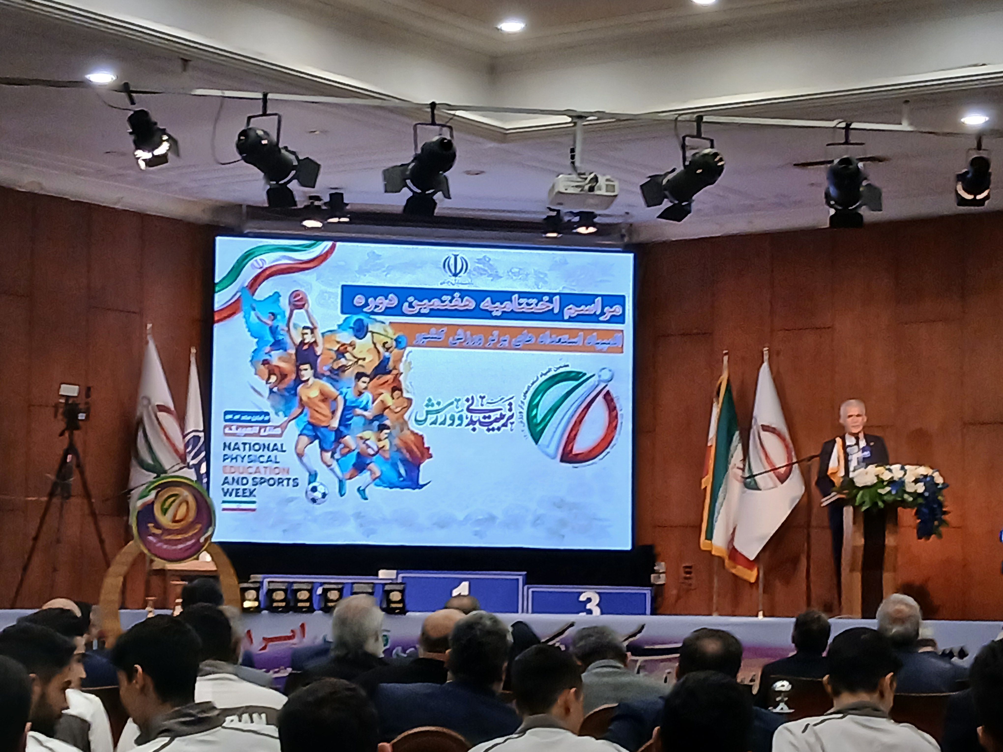 مدال‌آوران شنای ایران در بازی‌های آسیایی جوانان از المپیاد استعدادهای برتر کشف شدند/ کسب ۵۱ درصد مدال‌های بازی‌های آسیایی بحرین توسط دختران