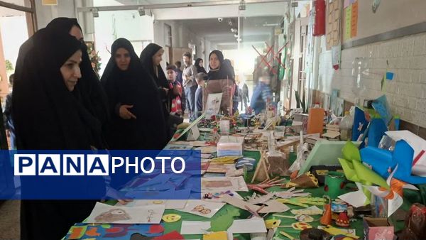 آیین نواختن زنگ پژوهش در دبستان پسرانه صدف ناحیه ۶