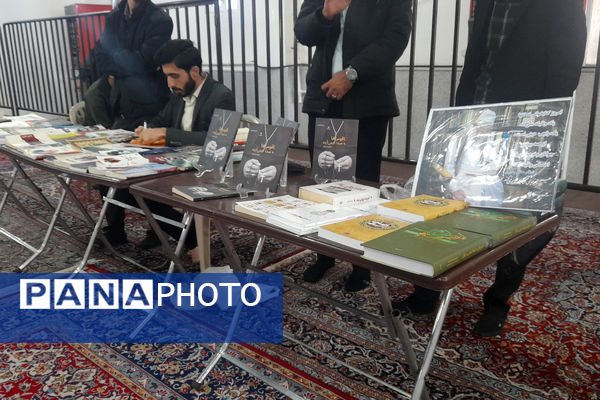  صفوف نماز جمعه لردگان؛ نبض جامعه در دست همدلی و بصیرت