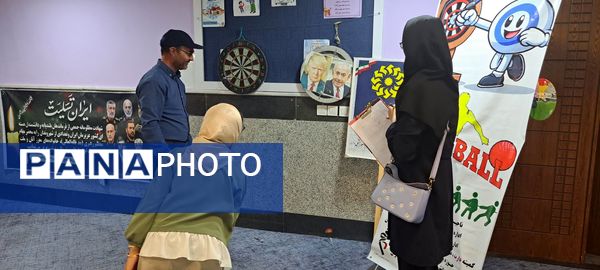 مسابقات دارت و طناب کشی در کتابخانه اندیشه شهرستان شیروان