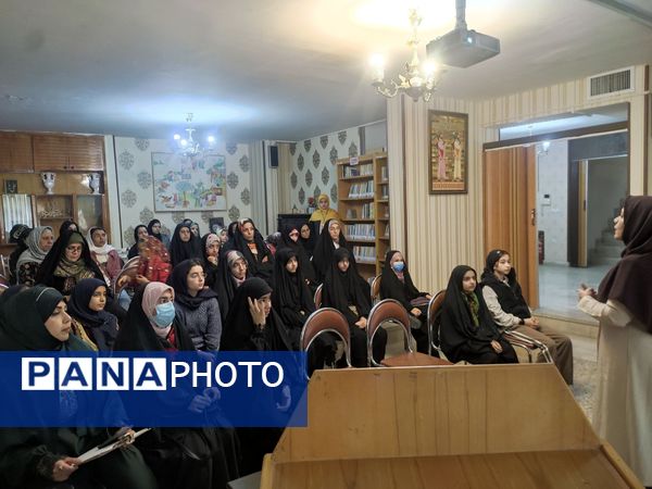  اولین گردهمایی سفیران کانون و جشن  ولادت با سعادت حضرت فاطمه س در کانون فرهنگی تربیتی ۱۵ خرداد