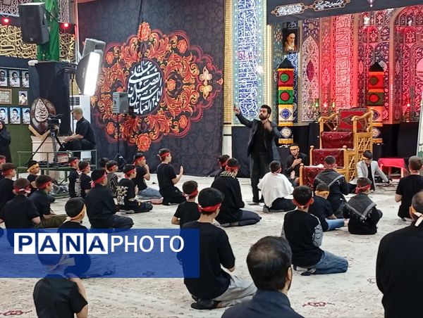 سوگواره «احلی من العسل» در حسینیه اعظم زنجان 