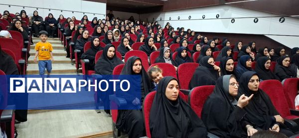 برگزاری جشن سپاس معلم در پلدختر و قدردانی از معلمان برتر