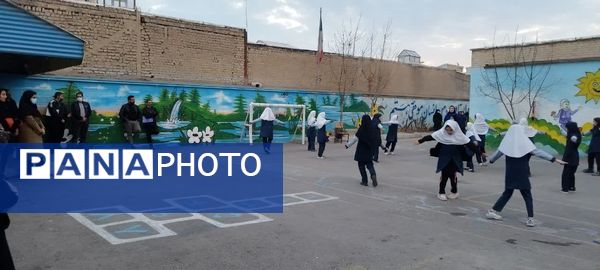 کارگاه آموزشی مدرسه حیات «حلقه‌های یادگیری تربیت‌بدنی» در مدرسه شهید احمد خاقانی شهرستان شیروان