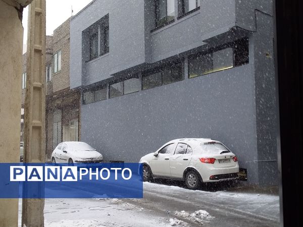 بارش برف شدید و سفید پوش شدن شهر زیبای مشهد 