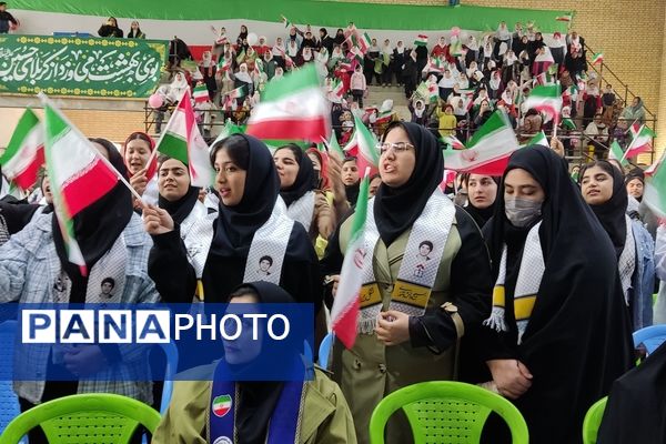 همایش بزرگ فرزندان حاج قاسم به‌مناسبت دهه فجر در شهرستان مانه