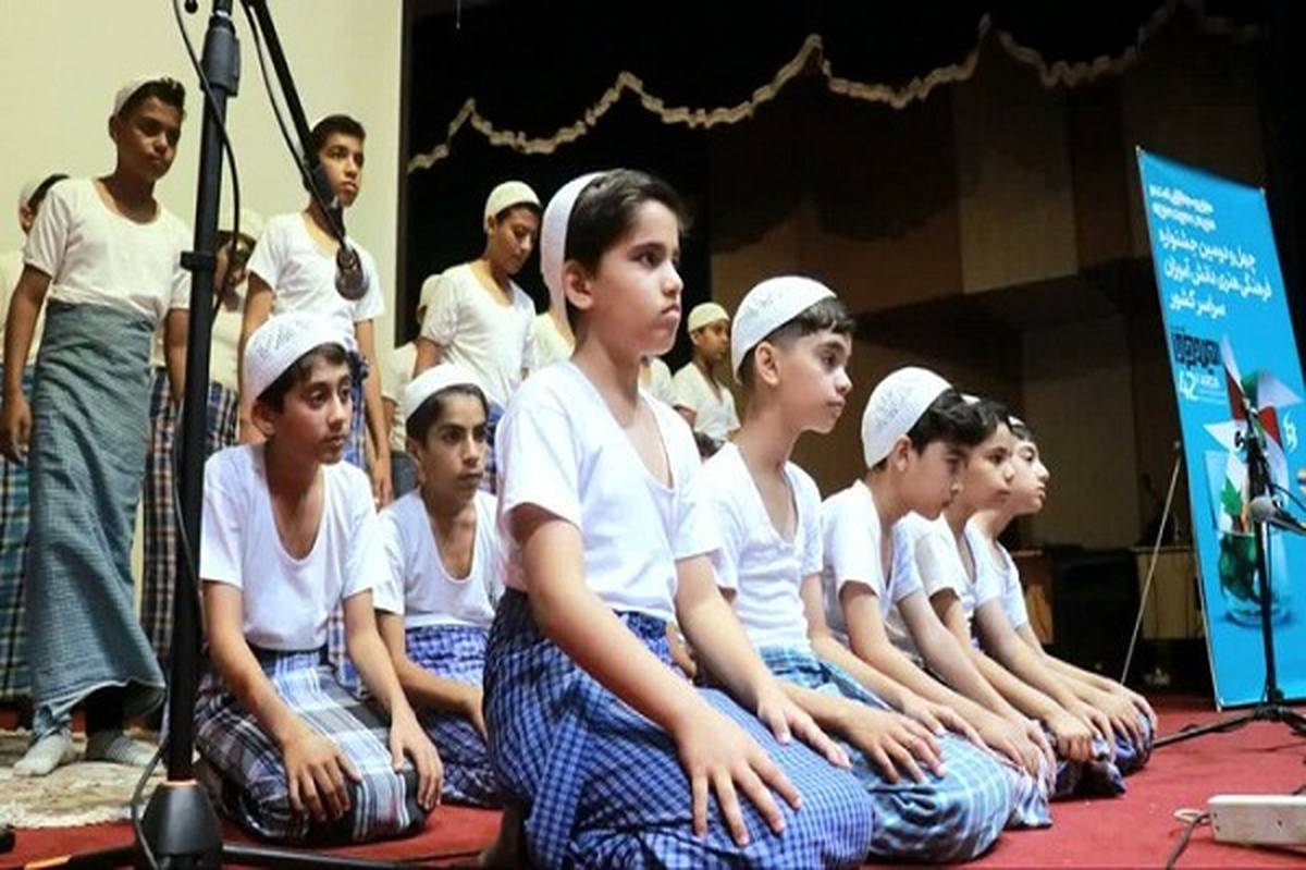 جشنوارهها نقش بسیار مهمی در کشف استعدادهای پنهان دانشآموزان دارند