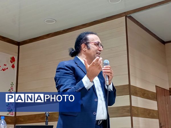 دوره ارزشیابی کیفی–توصیفی؛ گامی نو در مسیر توانمندسازی معلمان عنبرآباد